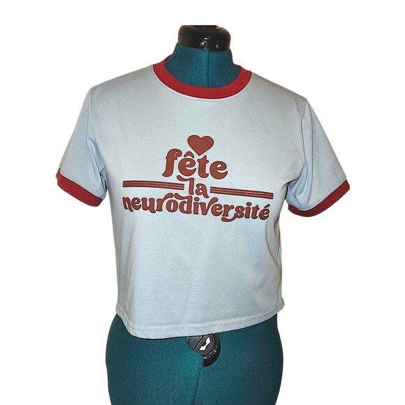 Aesthetique Philosophie Cropped  Fete La Neurodiversitè Graphic T-shirt Size L,M - Picture 2 of 7